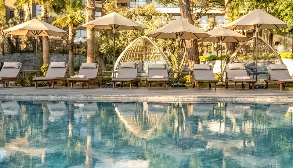 هتل یونیک لایف استایل کوش آداسی